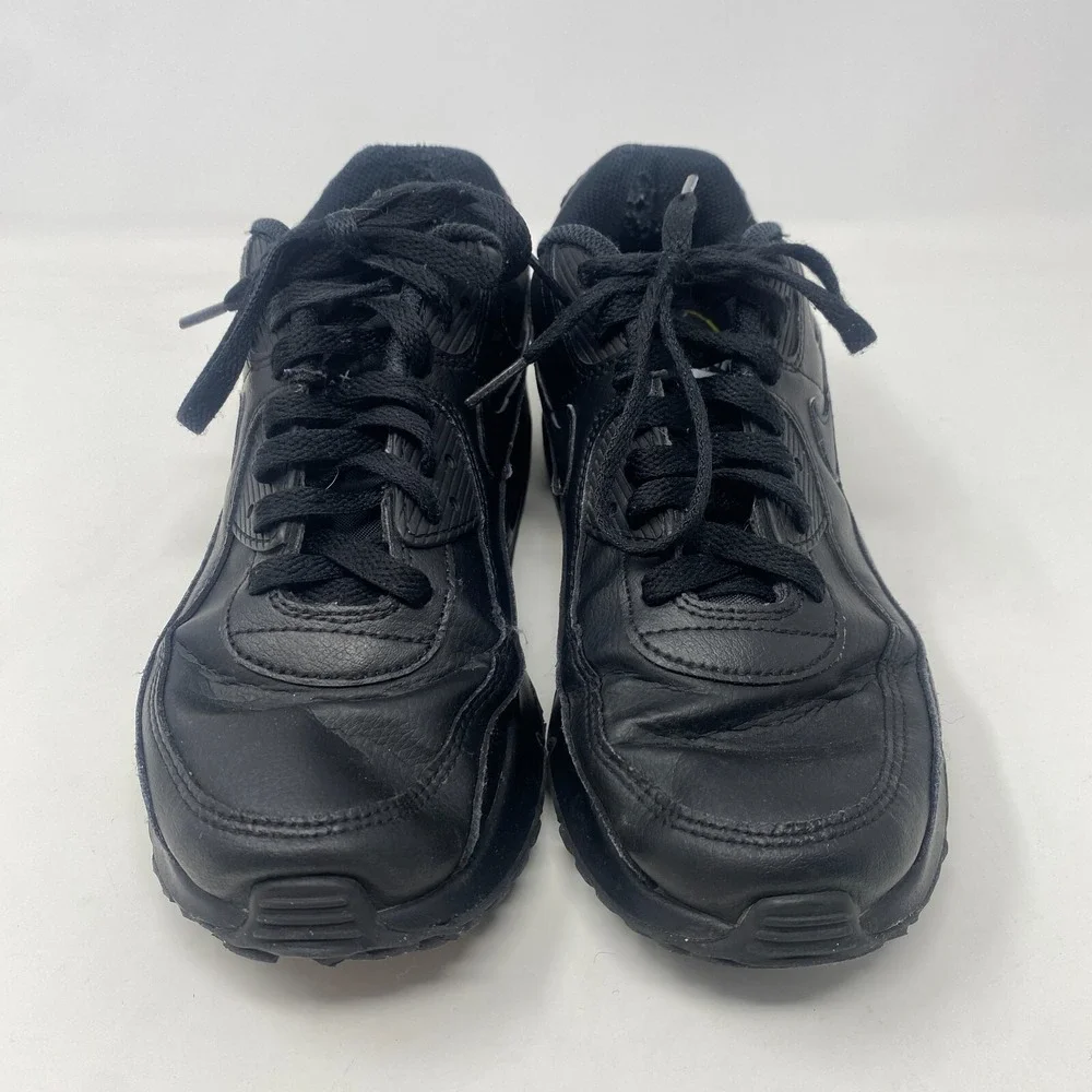 Nike Air Max 90 Triple Black Sneakers CD6864-001‎ Youth Size 6.5Y